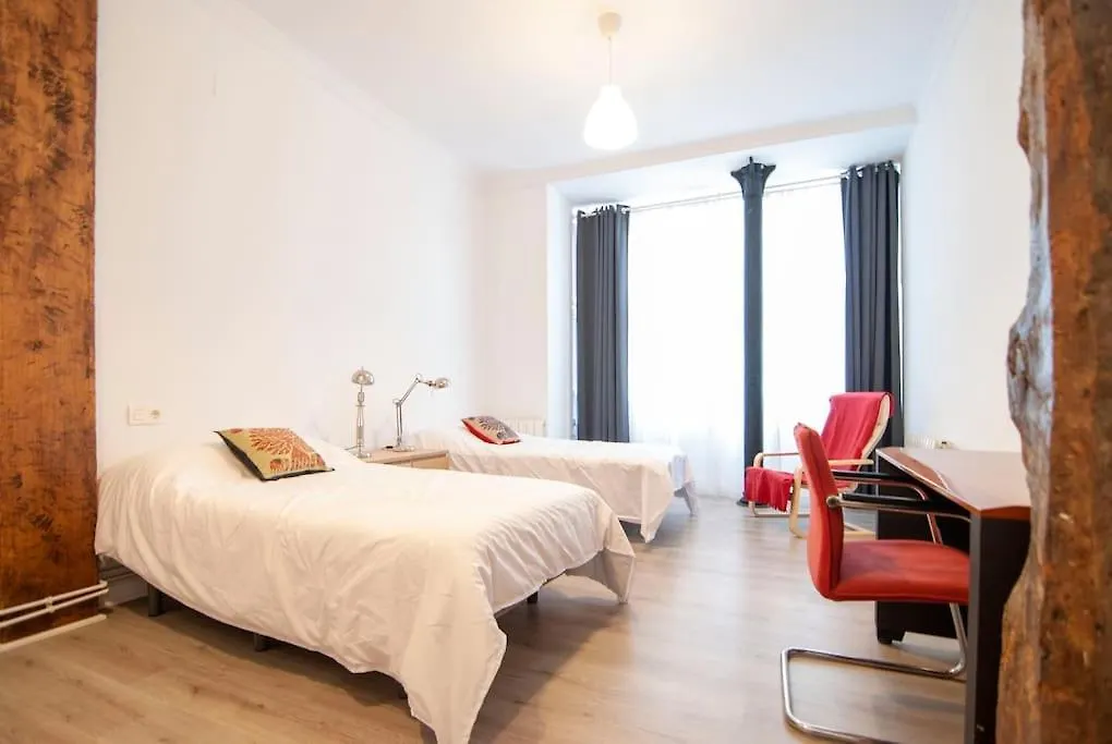 Apartamento Familias Y Grupos - Muy Buena Ubicacion - Bilbao