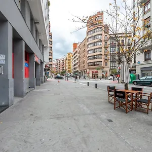 renovado-piso-de-diseno-en-barrio-selecto-by-sah.basquecountryhotels.org/